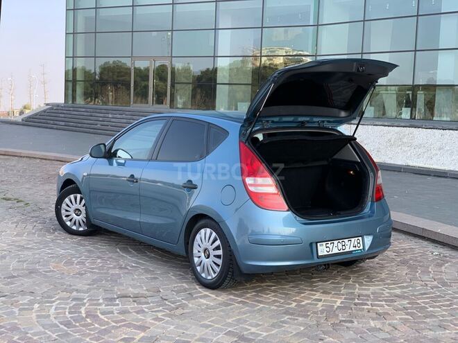 Hyundai i30 2009, 145,230 km - 1.4 l - Şəmkir