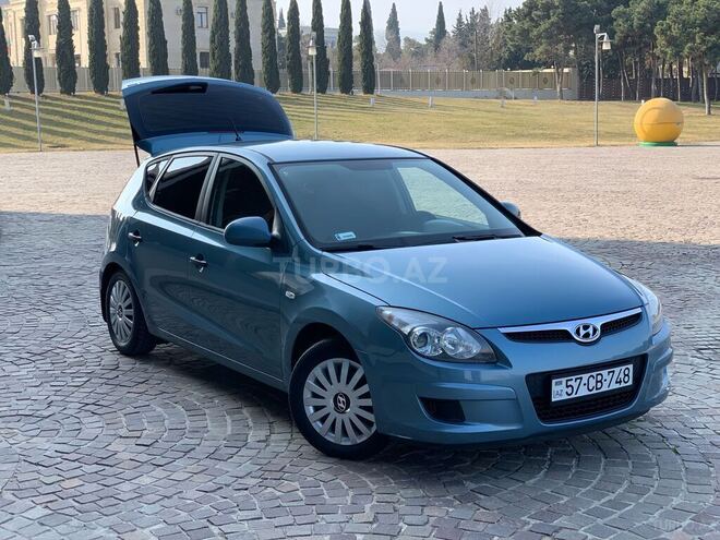 Hyundai i30 2009, 145,230 km - 1.4 l - Şəmkir