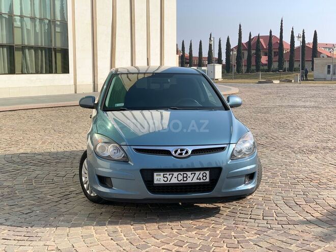 Hyundai i30 2009, 145,230 km - 1.4 l - Şəmkir