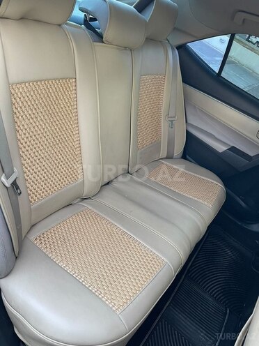 Toyota Corolla 2014, 180,000 km - 1.6 l - Bakı