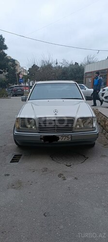 Mercedes E 250 1993, 548,146 km - 2.5 l - Bakı
