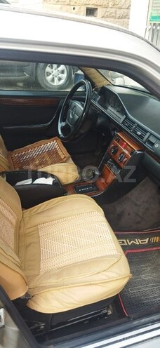 Mercedes E 250 1993, 548,146 km - 2.5 l - Bakı