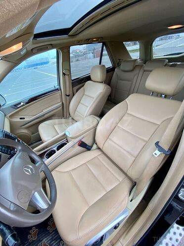 Mercedes ML 350 2010, 195,000 km - 3.5 l - Bakı