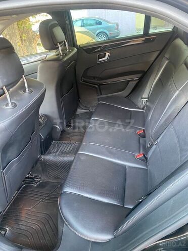 Mercedes E 220 2013, 243,000 km - 2.2 l - Bakı