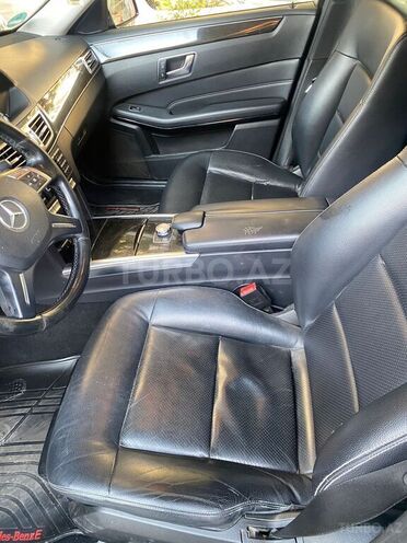 Mercedes E 220 2013, 243,000 km - 2.2 l - Bakı