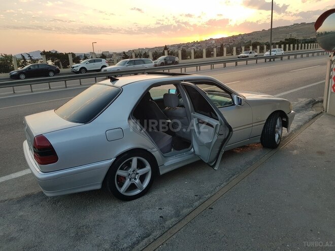 Mercedes C 240 1998, 450,777 km - 2.4 l - Bakı