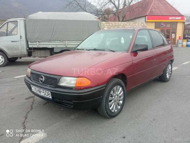 Opel Astra 1993, 276,330 km - 1.6 l - Zaqatala