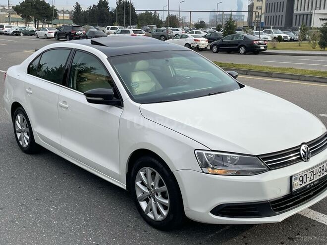 Volkswagen Jetta 2014, 99,047 km - 1.8 l - Bakı