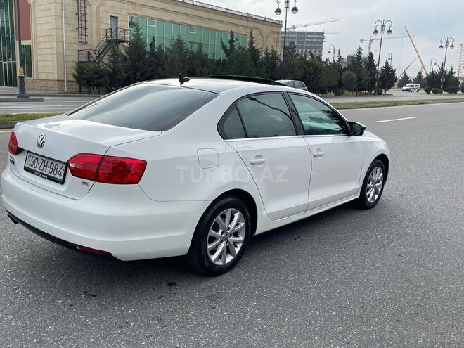 Volkswagen Jetta 2014, 99,047 km - 1.8 l - Bakı