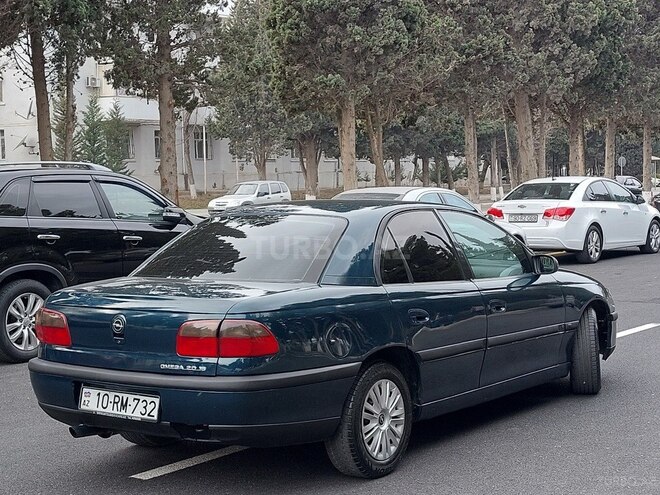 Opel Omega 1997, 243,755 km - 2.0 л - Sumqayıt