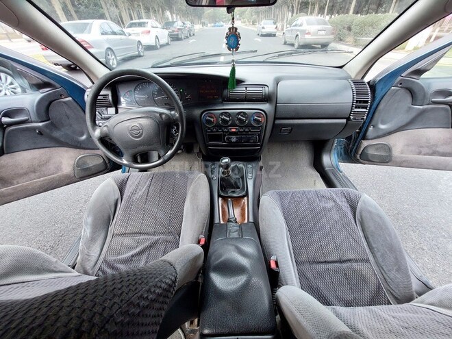 Opel Omega 1997, 243,755 km - 2.0 л - Sumqayıt