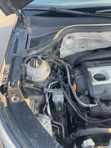 Volkswagen Tiguan 2009, 151,000 km - 2.0 л - Şəki