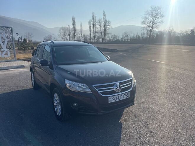 Volkswagen Tiguan 2009, 151,000 km - 2.0 л - Şəki