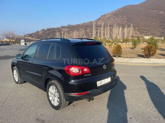 Volkswagen Tiguan 2009, 151,000 km - 2.0 л - Şəki