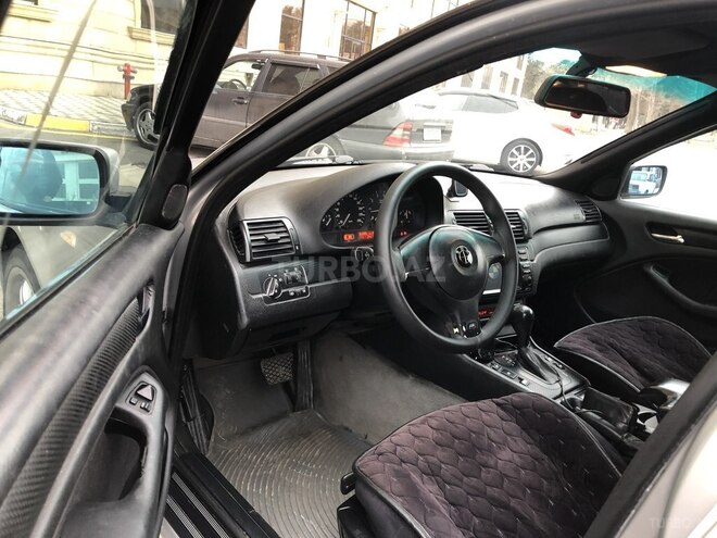 BMW 320 2002, 263,000 km - 2.2 л - Bakı