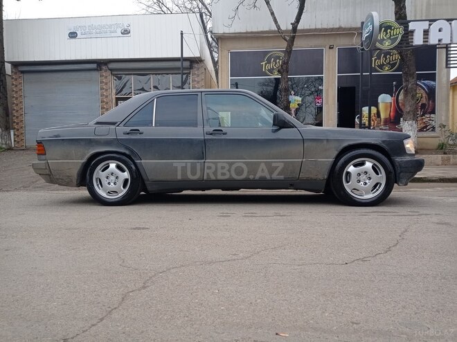 Mercedes 190 1991, 350,000 km - 2.0 l - Lənkəran