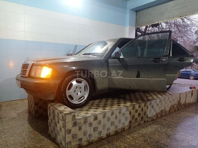 Mercedes 190 1991, 350,000 km - 2.0 l - Lənkəran