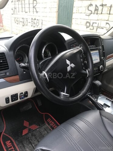 Mitsubishi Pajero 2007, 19,500 km - 3.0 l - Bakı