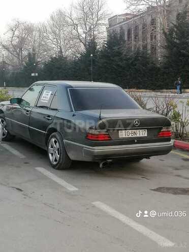 Mercedes E 220 1993, 250,000 km - 2.2 l - Qəbələ