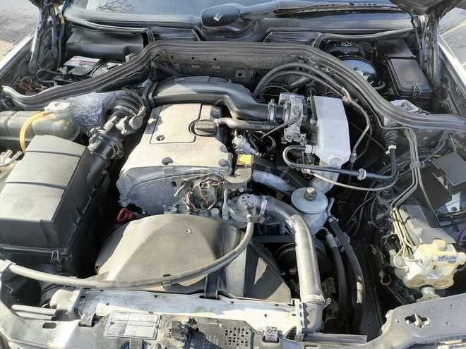 Mercedes E 220 1993, 250,000 km - 2.2 l - Qəbələ