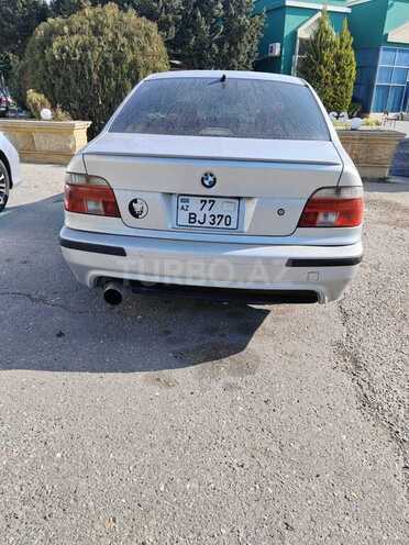 BMW 528 1997, 402,000 km - 2.8 l - Bakı