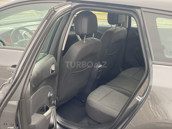 Opel Astra 2011, 199,000 km - 1.3 l - Bakı
