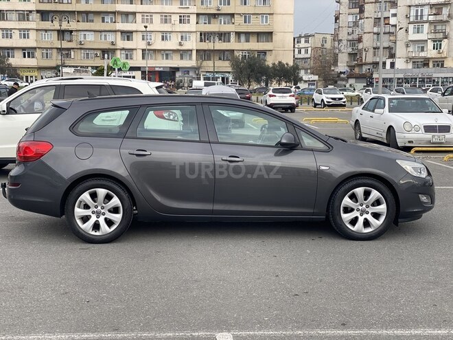 Opel Astra 2011, 199,000 km - 1.3 l - Bakı