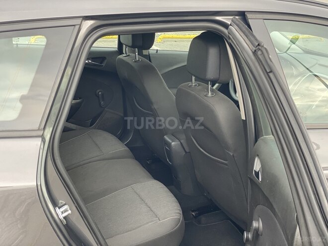 Opel Astra 2011, 199,000 km - 1.3 l - Bakı