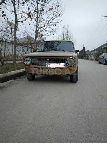 LADA (VAZ) 2101 1984, 326,321 km - 1.3 l - Salyan