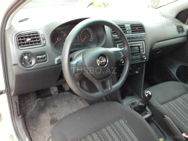 Volkswagen Polo 2018, 180,000 km - 1.6 l - Bakı