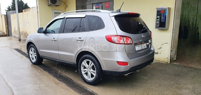Hyundai Santa Fe 2010, 181,200 km - 2.0 l - Bakı