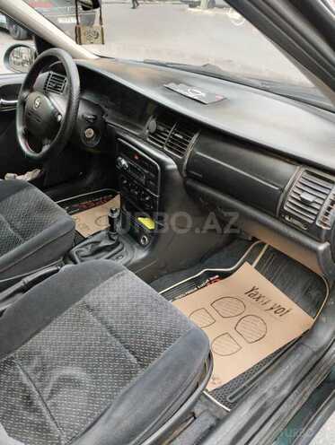 Opel Vectra 1999, 425,000 km - 1.6 l - Bakı