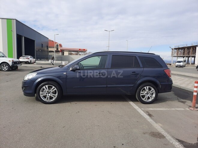 Opel Astra 2008, 235,000 km - 1.4 л - Şəmkir