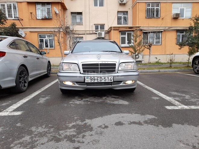 Mercedes C 220 1998, 362,000 km - 2.2 l - Bakı