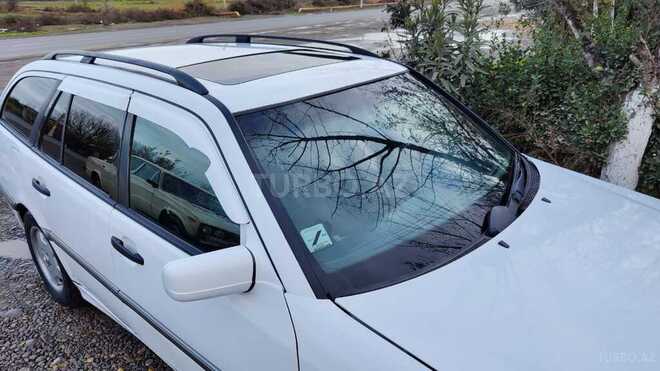 Mercedes C 220 1999, 55,000 km - 2.2 л - Sabirabad
