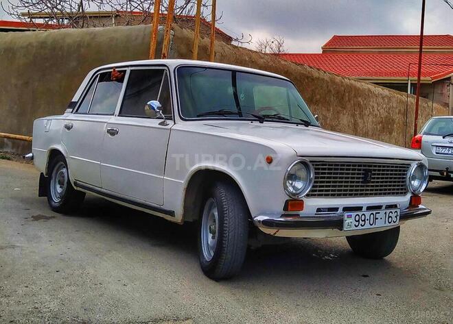LADA (VAZ) 21011 1977, 200,000 km - 1.5 l - Bakı