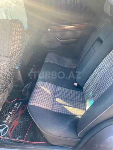 Mercedes E 200 1991, 334,201 km - 2.0 l - Bakı