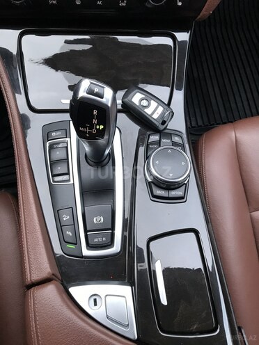 BMW 528 2014, 178,000 km - 2.0 l - Bakı