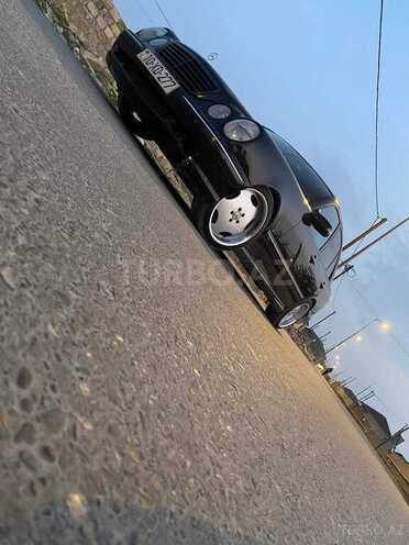 Mercedes E 320 2000, 310,000 km - 3.2 l - Bakı