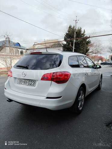 Opel Astra 2012, 120,040 km - 1.4 l - Göyçay