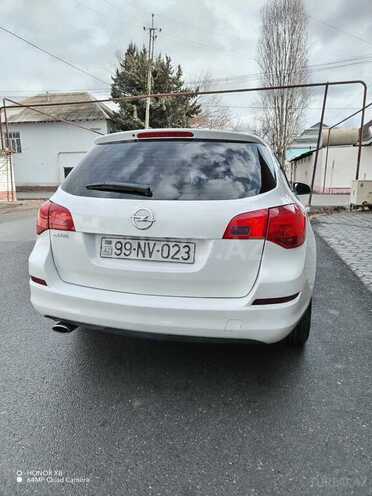 Opel Astra 2012, 120,040 km - 1.4 l - Göyçay