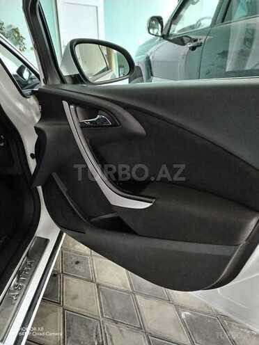 Opel Astra 2012, 120,040 km - 1.4 l - Göyçay