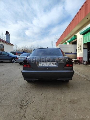 Mercedes C 180 1995, 256,478 km - 1.8 l - Mingəçevir