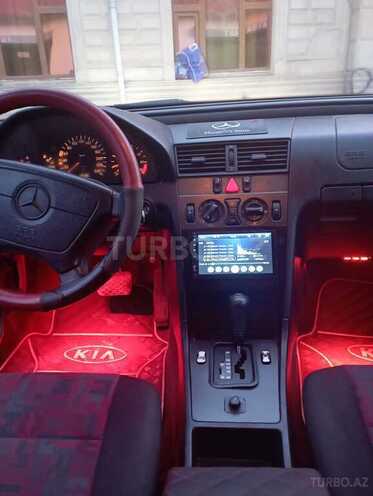 Mercedes C 180 1995, 256,478 km - 1.8 l - Mingəçevir
