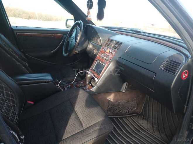 Mercedes C 240 1998, 888,888 km - 2.4 л - Saatlı