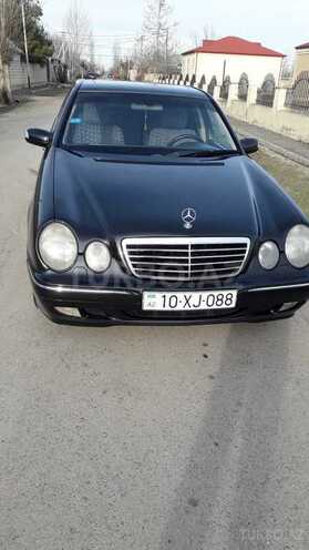 Mercedes E 240 2000, 370,000 km - 2.6 l - Bərdə