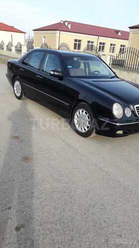 Mercedes E 240 2000, 370,000 km - 2.6 l - Bərdə