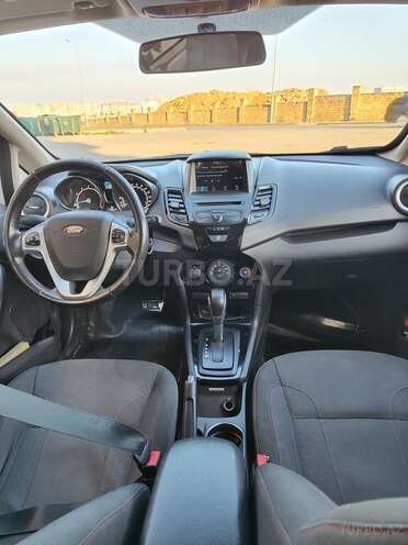 Ford Fiesta 2016, 172,000 km - 1.6 l - Bakı