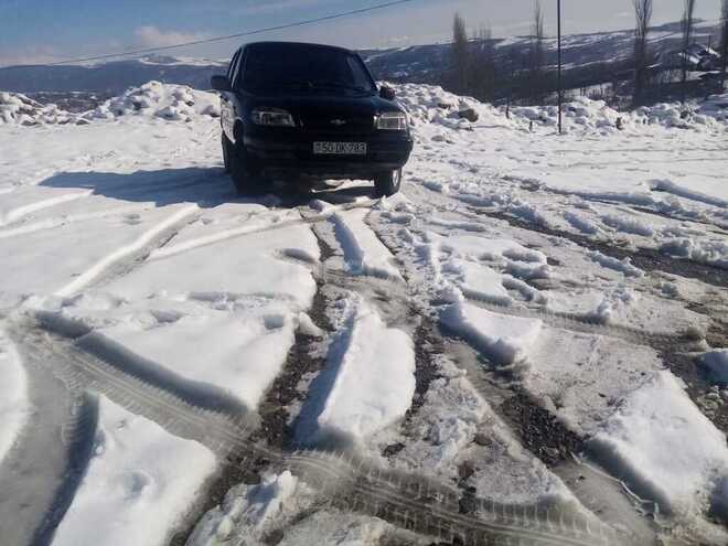 Chevrolet Niva 2007, 125,854 km - 1.7 l - Ağsu