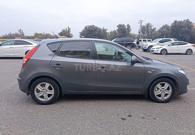 Hyundai i30 2010, 173,000 km - 1.4 l - Bakı
